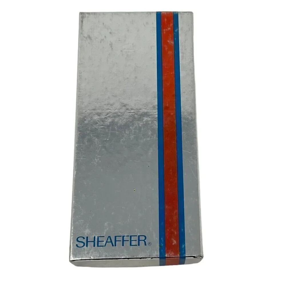 Vintage Sheaffer Triumph 444 pen and pencil set White Dot Engraved‎